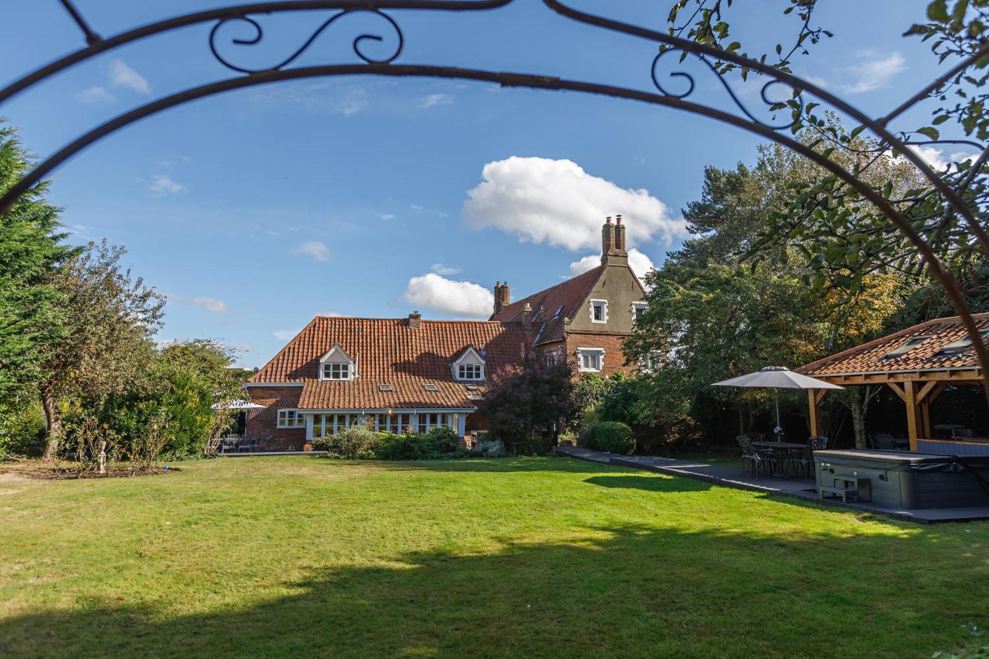 Catton Old Hall 诺里奇 外观 照片